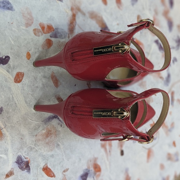 BCBG high  heel - Picture 2 of 4
